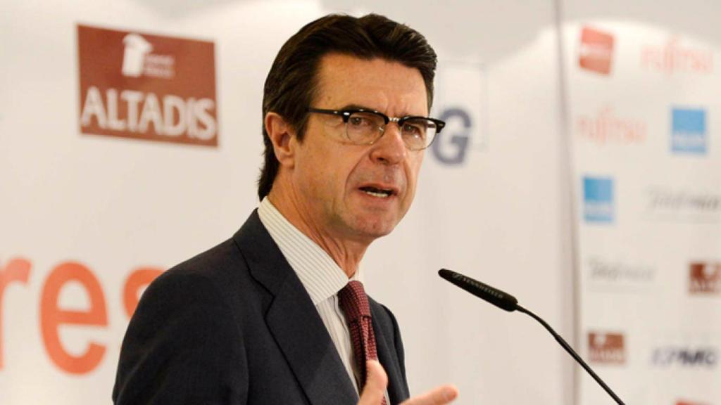 José Manuel Soria, Ministro de Industria, en un desayuno informativo de Europa Press