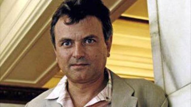 Image: Ernesto Caballero alcanza al fin su recompensa, dirigirá el CDN