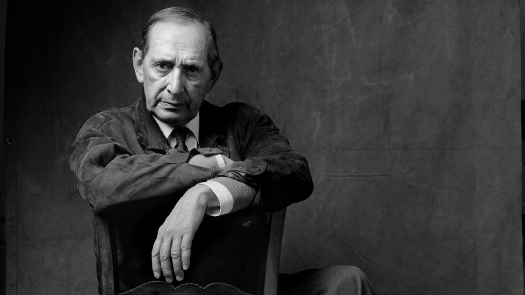 Miguel Delibes, en 1989. Fotografía de la serie Actitudes.