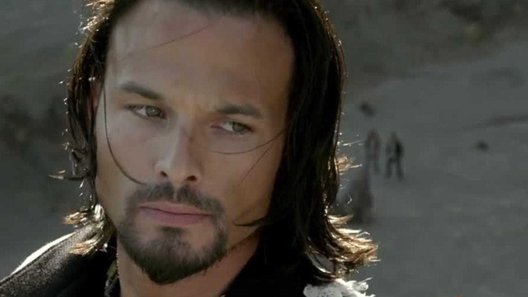 El ex Power Ranger rojo Ricardo Medina, detenido por asesinar a un amigo