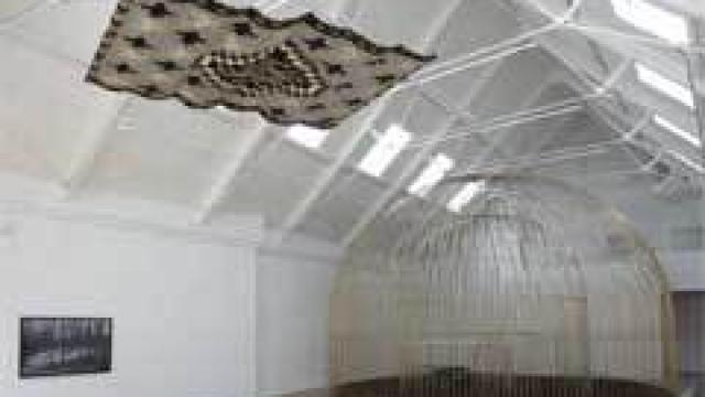 Image: Mircea Cantor