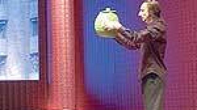 Image: Tomeo entra en escena