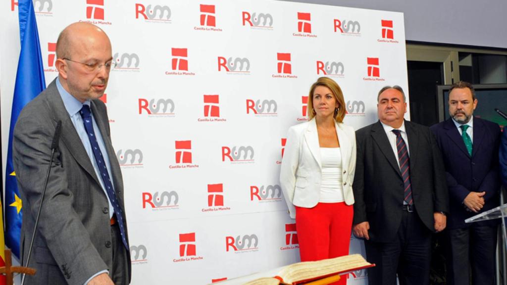 Ignacio Villa en el momento de jurar su cargo como director de Castilla la Mancha TV Fotografía: Castilla la Mancha