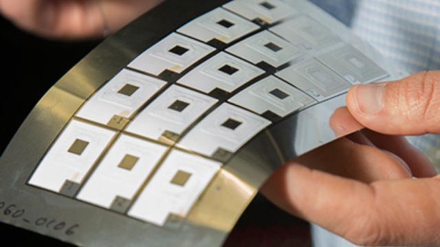 bateria-flexible-port