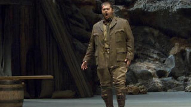 Image: Celso Albelo hace diana en Galicia