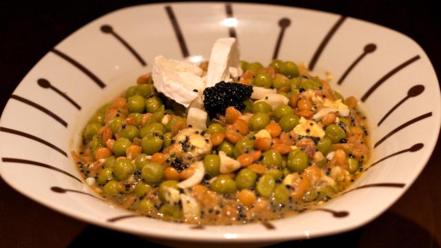 ensalada con huevas de lumpo