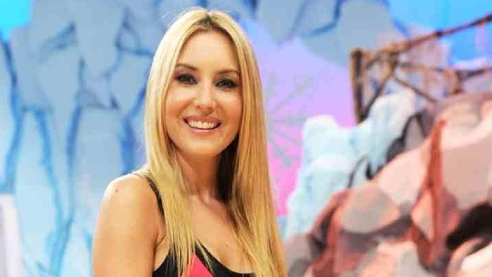 Berta Collado, presentadora de 'La alfombra roja Palace'