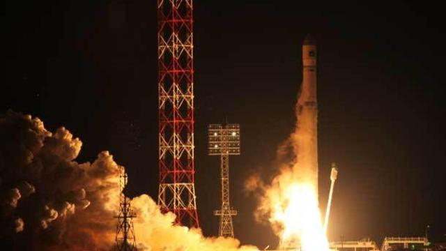 Phobos-Grunt-despegue