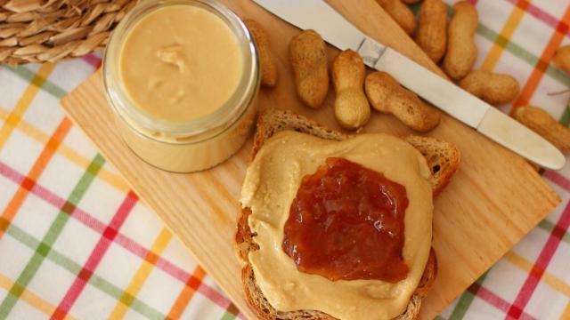 Cómo hacer mantequilla de cacahuete casera