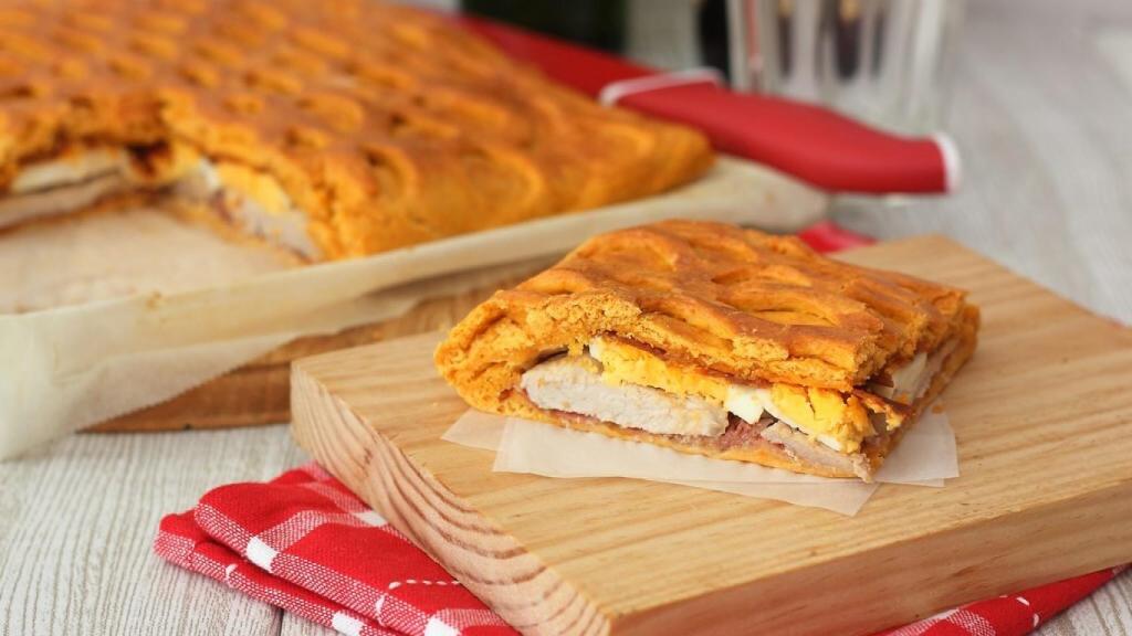 Una ración de hornazo salmantino