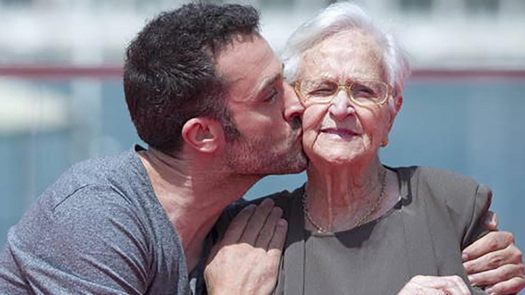 Daniel Guzmán se alza con la Biznaga de Oro con su ópera prima 'A cambio de nada'