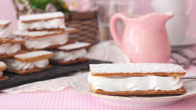 Milhojas de merengue caseras