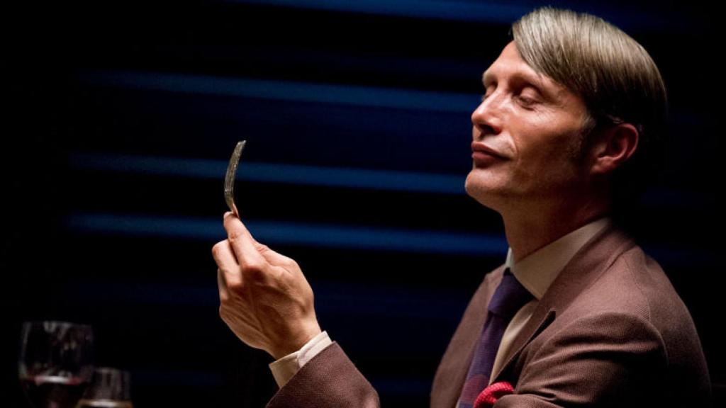 Mads Mikkelsen como 'Hannibal'