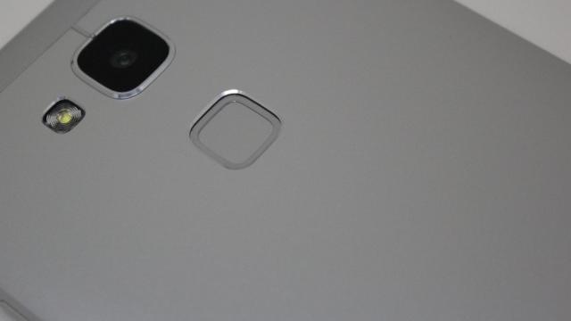 Llegan los lectores de huellas integrados en la pantalla