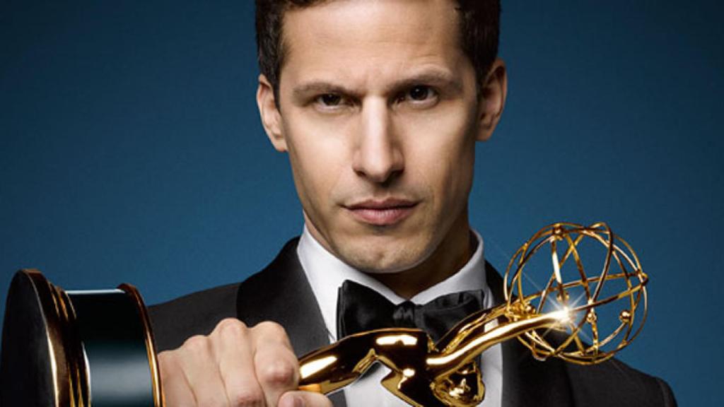 Andy Samberg, uno de los favoristos por Palm Springs.