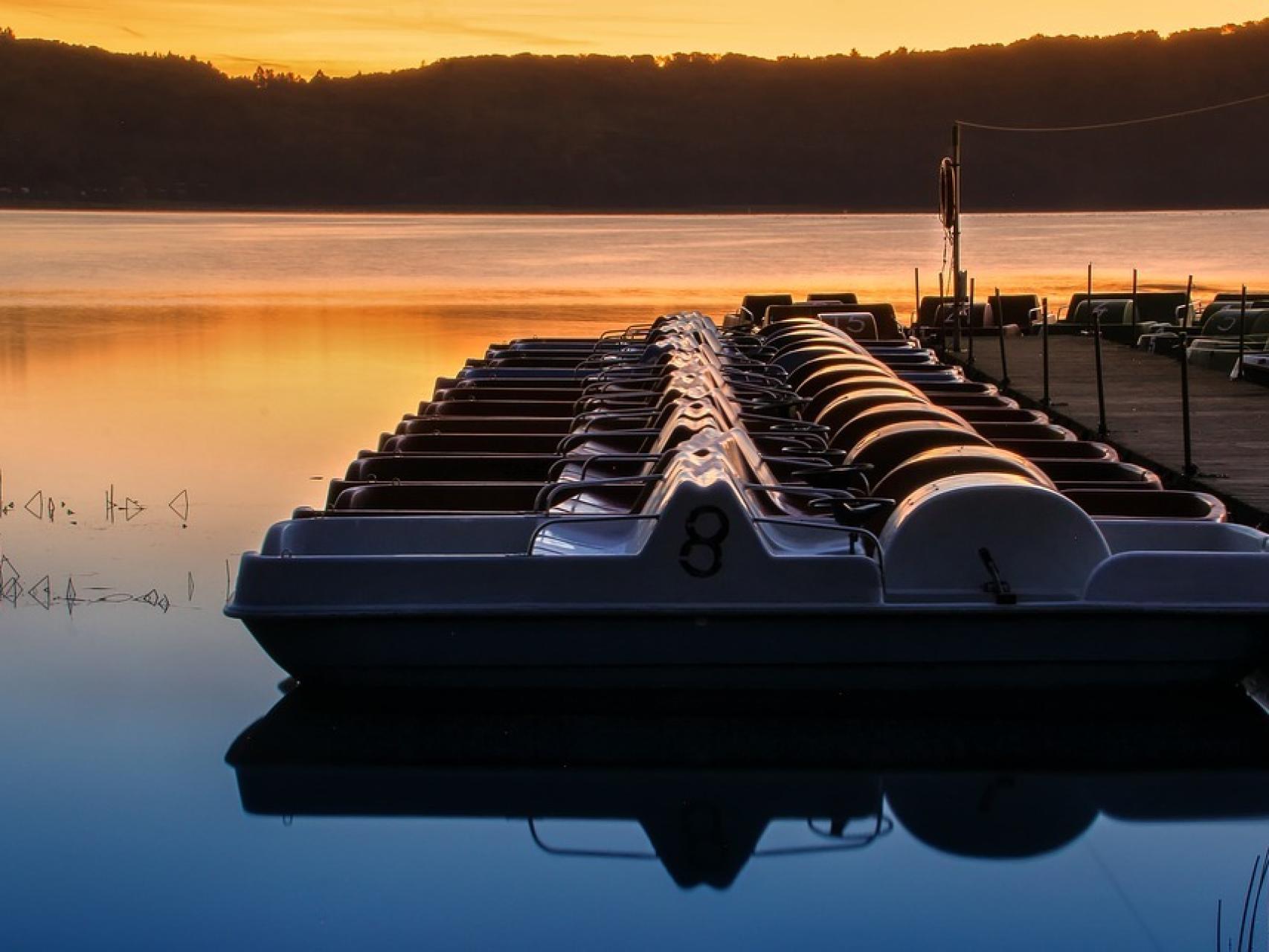 rock mountain, lake powell, page