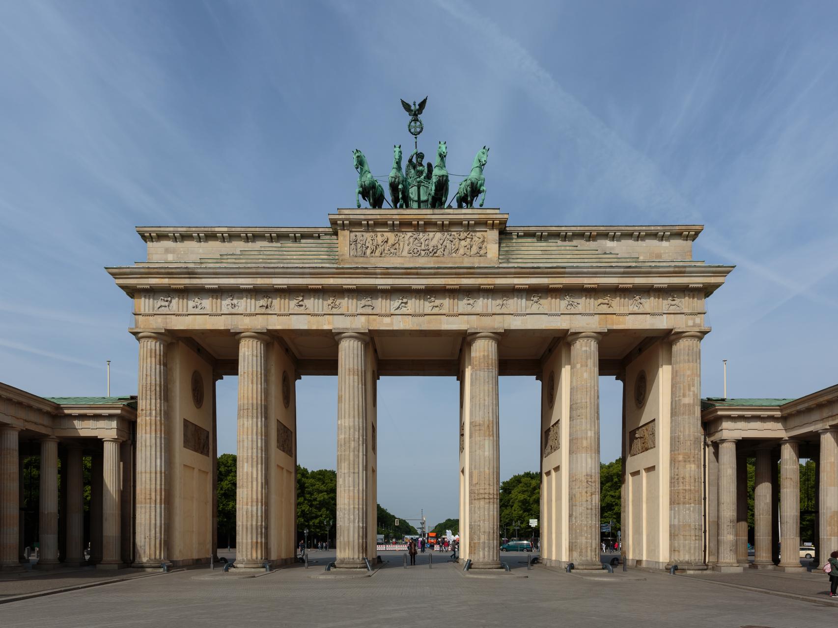 Puerta de Brandenburgo, símbolo de la división y reunificación alemana