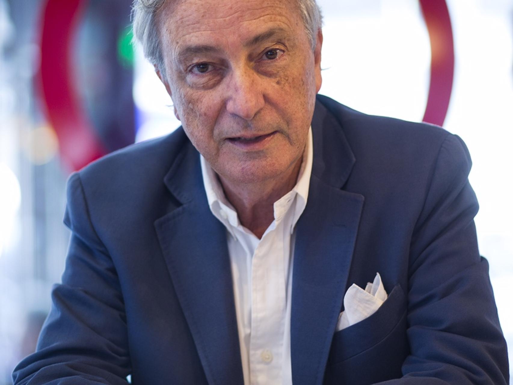 Jorge Dezcallar fue director del CNI durante la última legislatura de Aznar