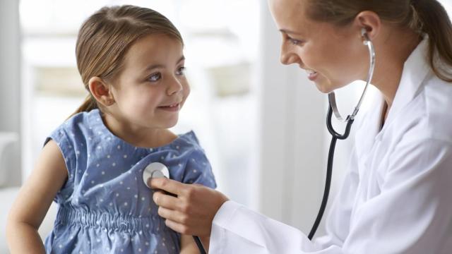 La partida de seguros de salud repuntó un 5,71%, hasta los 6.419 millones.