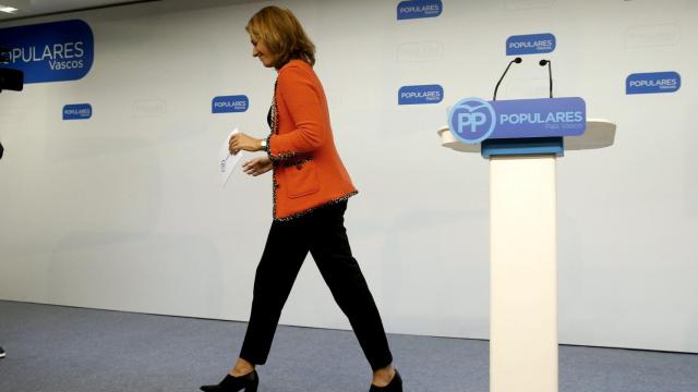 Arantza Quiroga tras comunicar su decisión de abandonar la presidencia del PP vasco
