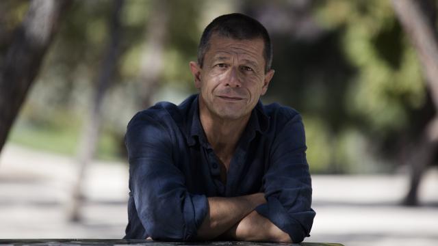 Emmanuel Carrère en una foto de archivo.