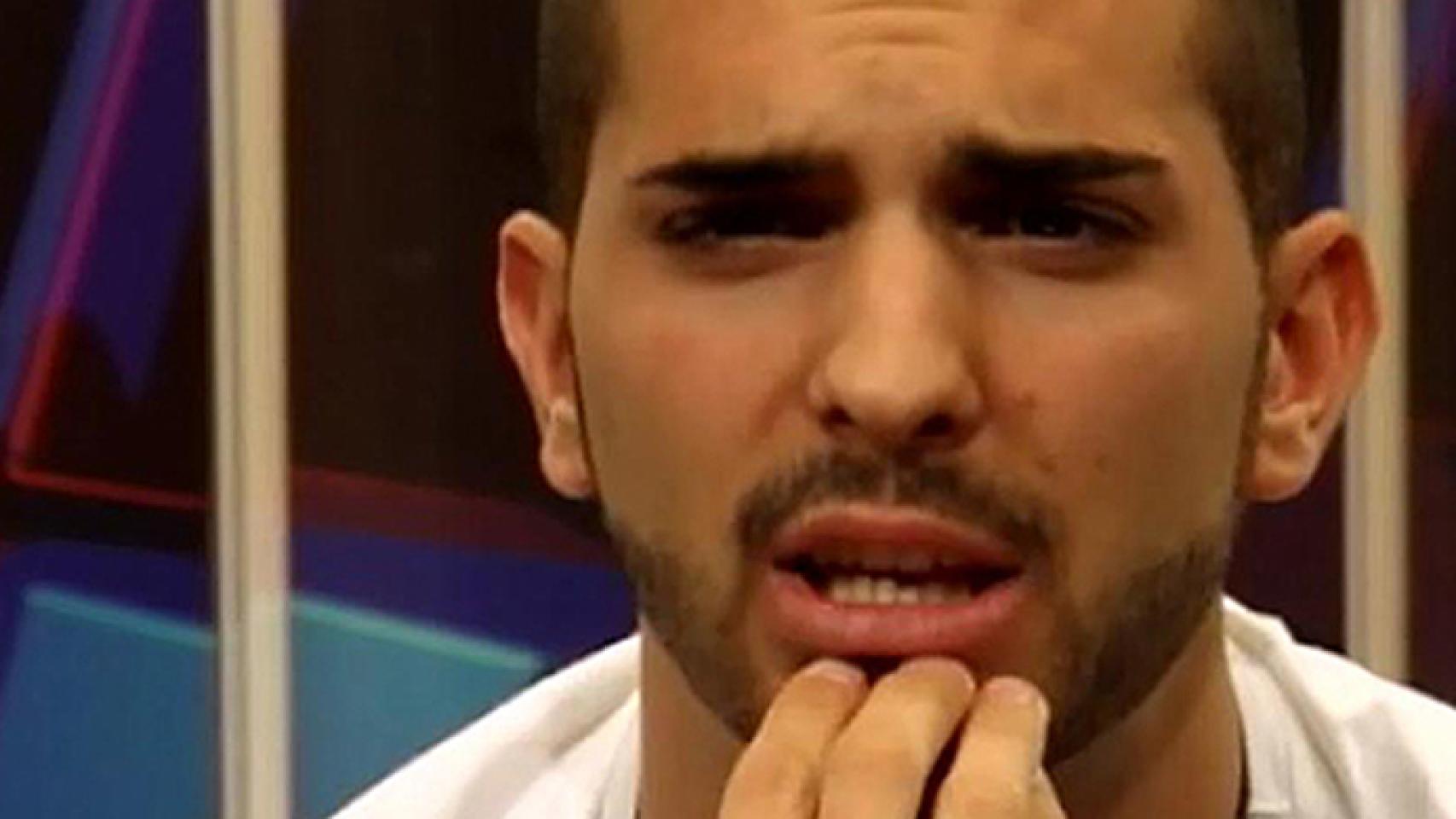 Suso, triste en el confesionario de 'Gran Hermano 16' recordando a su padre
