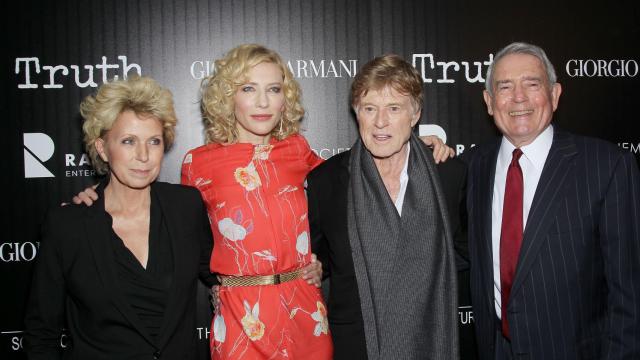 Realidad y ficción. Mapes, Blanchett, Redford y Rather, en la premiere del filme