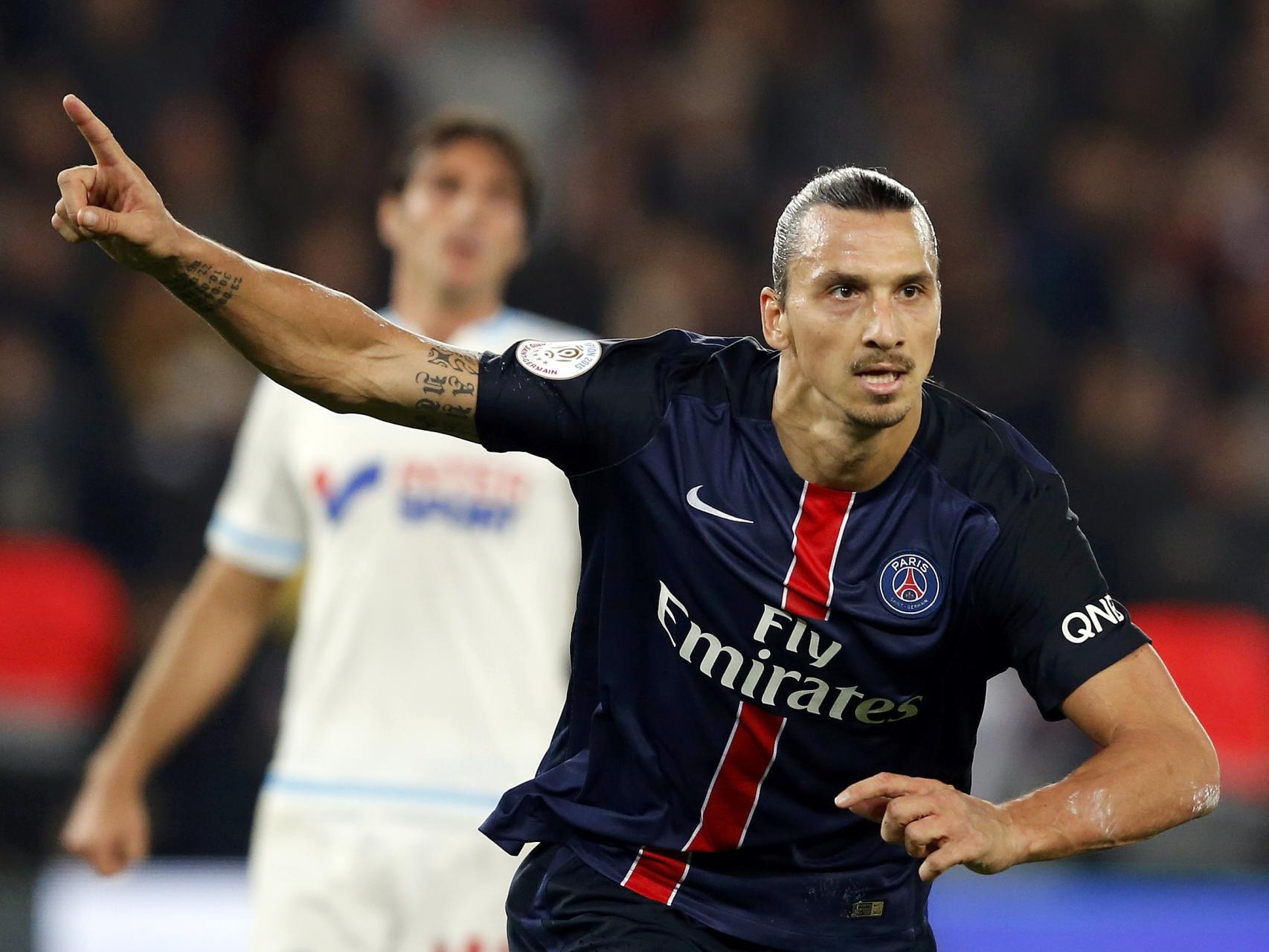 Zlatan Ibrahimovic celebra un gol en el Parque de los Príncipes