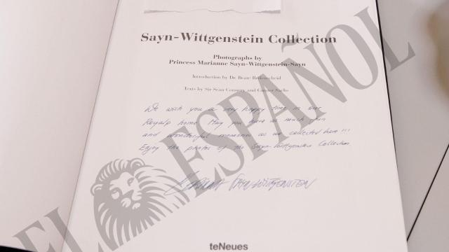 La dedicatoria de CSW.