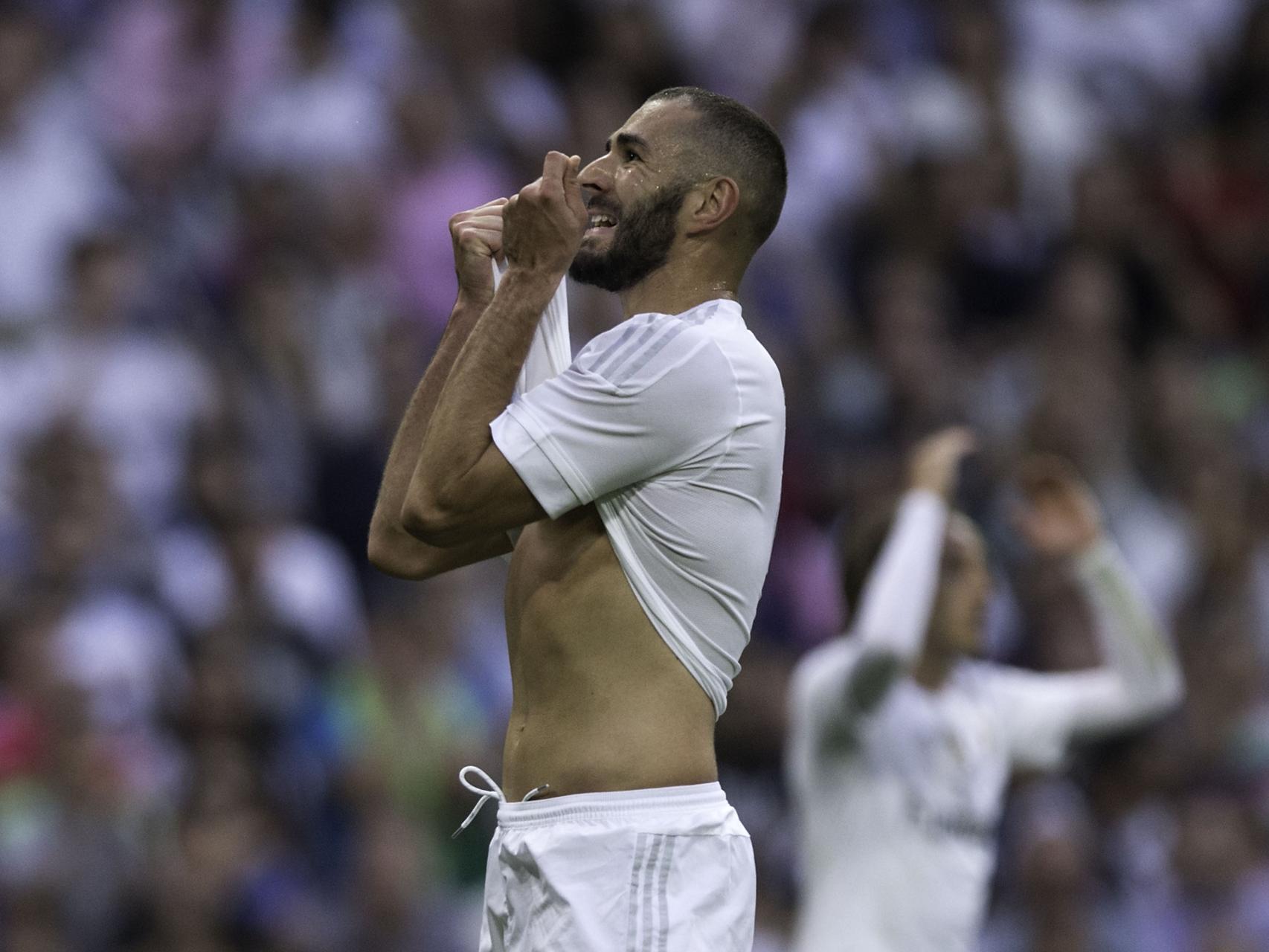 El delantero francés pasó la noche en la cárcel.