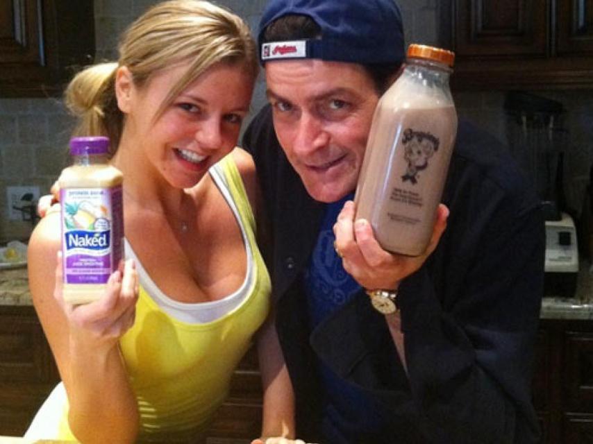 Charlie Sheen y su ex Bree Olson