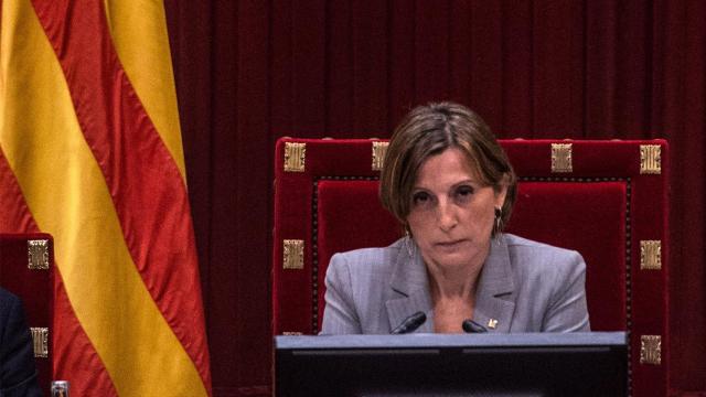 Forcadell presidiendo una sesión del Parlment.