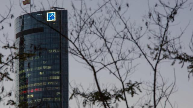 Torre Espacio, sede del grupo OHL.