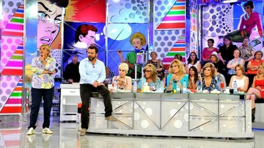 'Sálvame' y 'Cazamariposas' se apuntan con humor a 'El debate decisivo' de Atresmedia