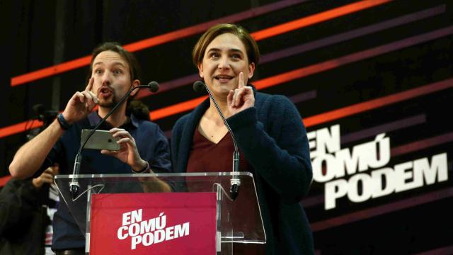 Iglesias y Colau durante un mitin conjunto.