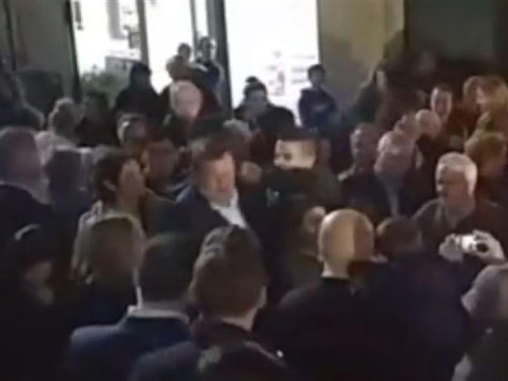 Captura de la agresión al presidente del gobierno.