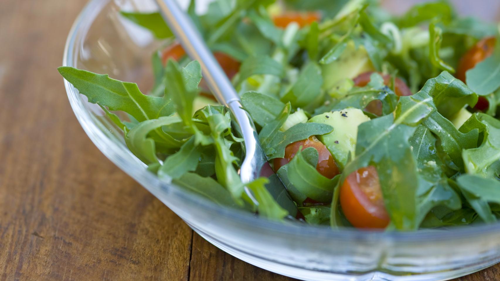 Una ensalada verde.