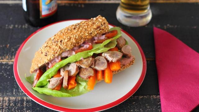 bocata-cordero-hummus-00