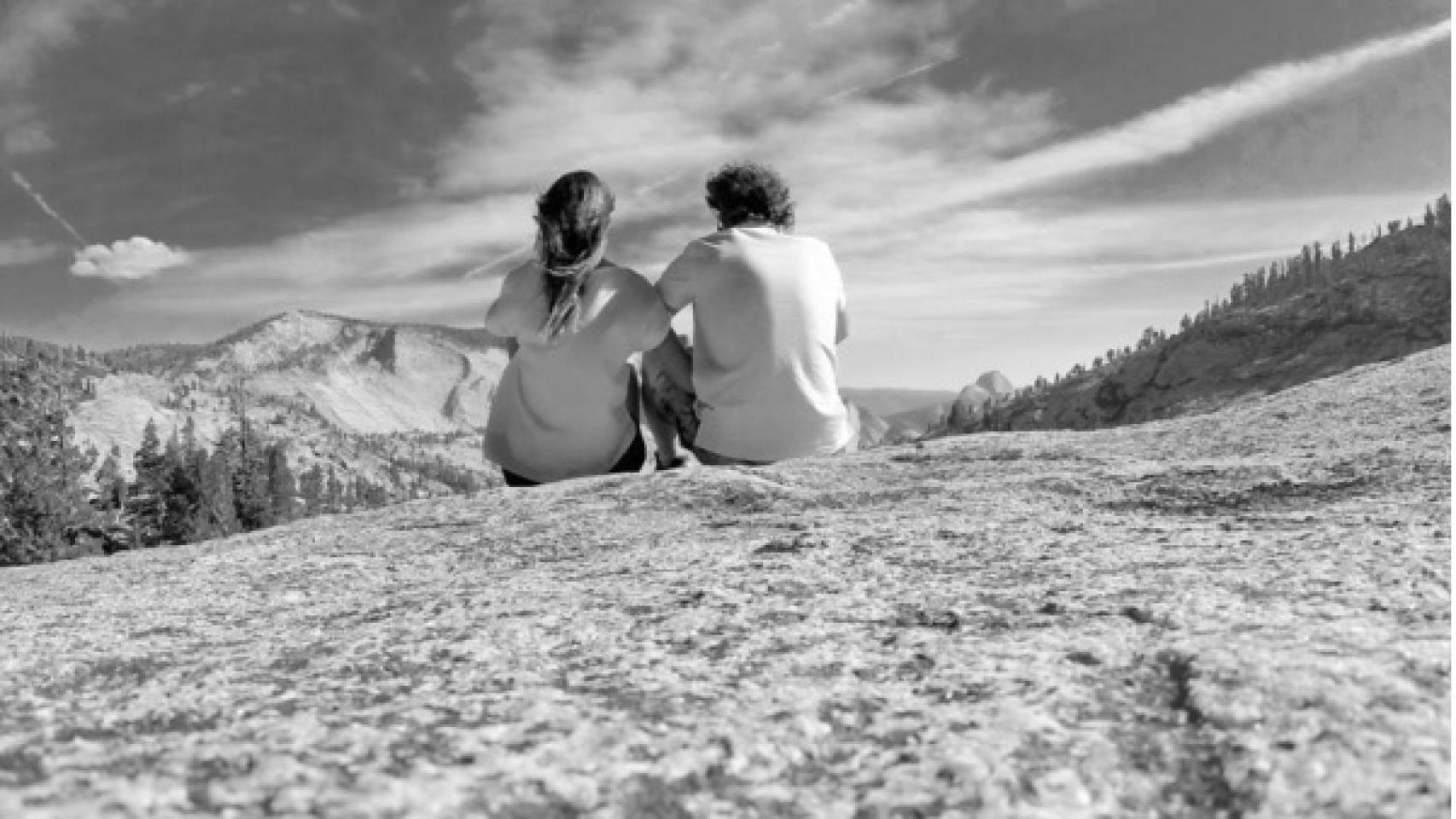 Romántica imagen que Alonso colgó como resumen de sus vacaciones estivales