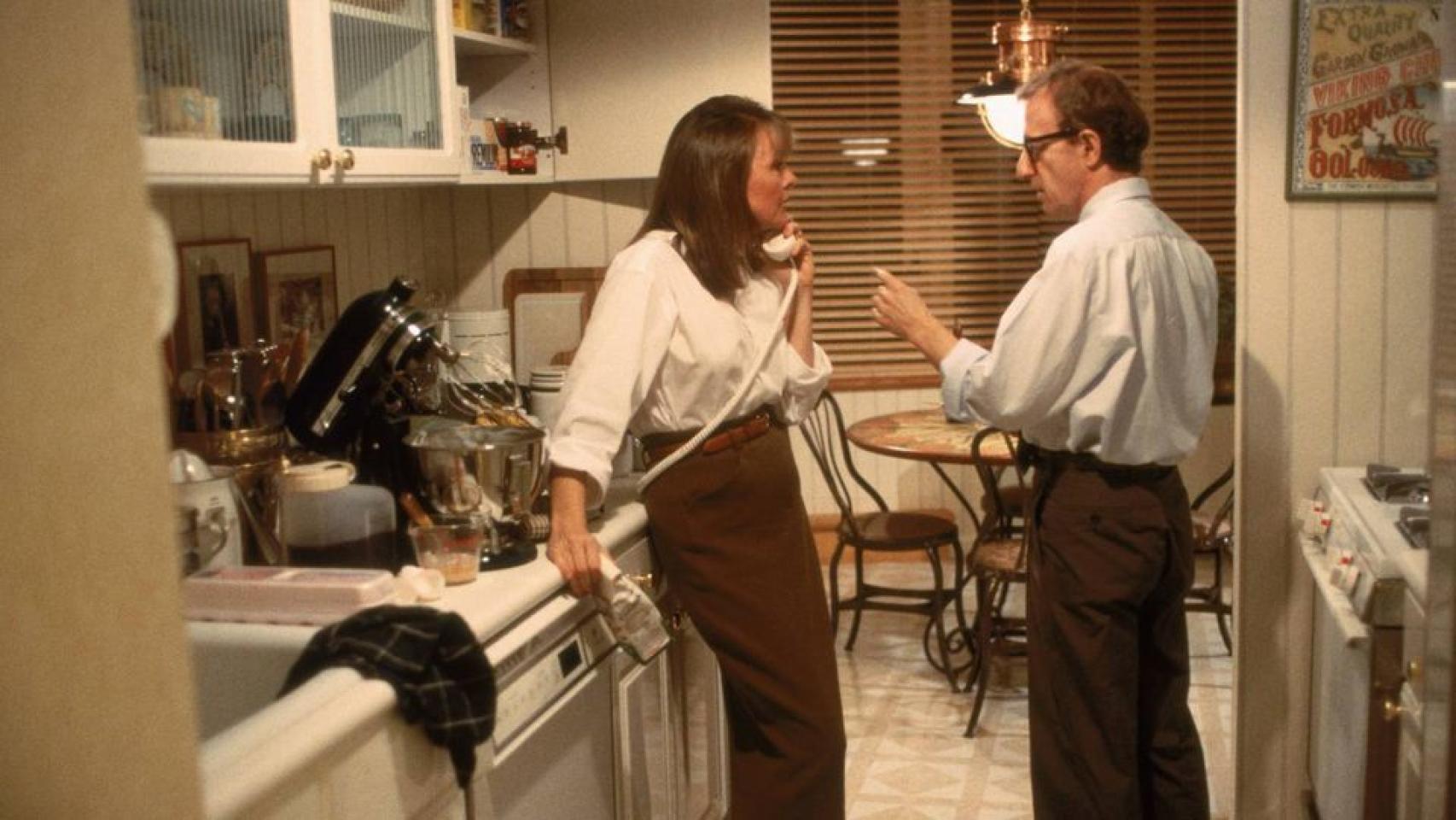 Escena de la película Misterioso asesinato en Manhattan