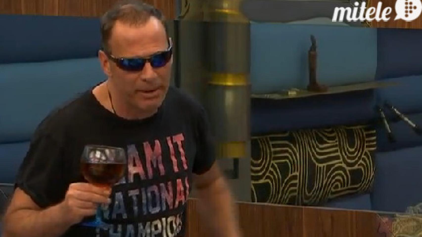 'GH VIP 4': Carlos Lozano pierde el control en la última fiesta y discute con todos