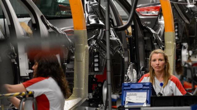Fabricar un coche en España es el doble de ‘caro’ que en la República Checa