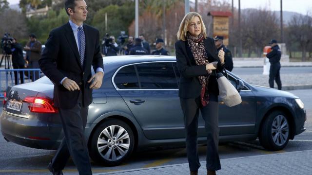 Iñaki Urdangarín y la infanta Cristina de Borbón, a su llegada al juzgado de Palma.