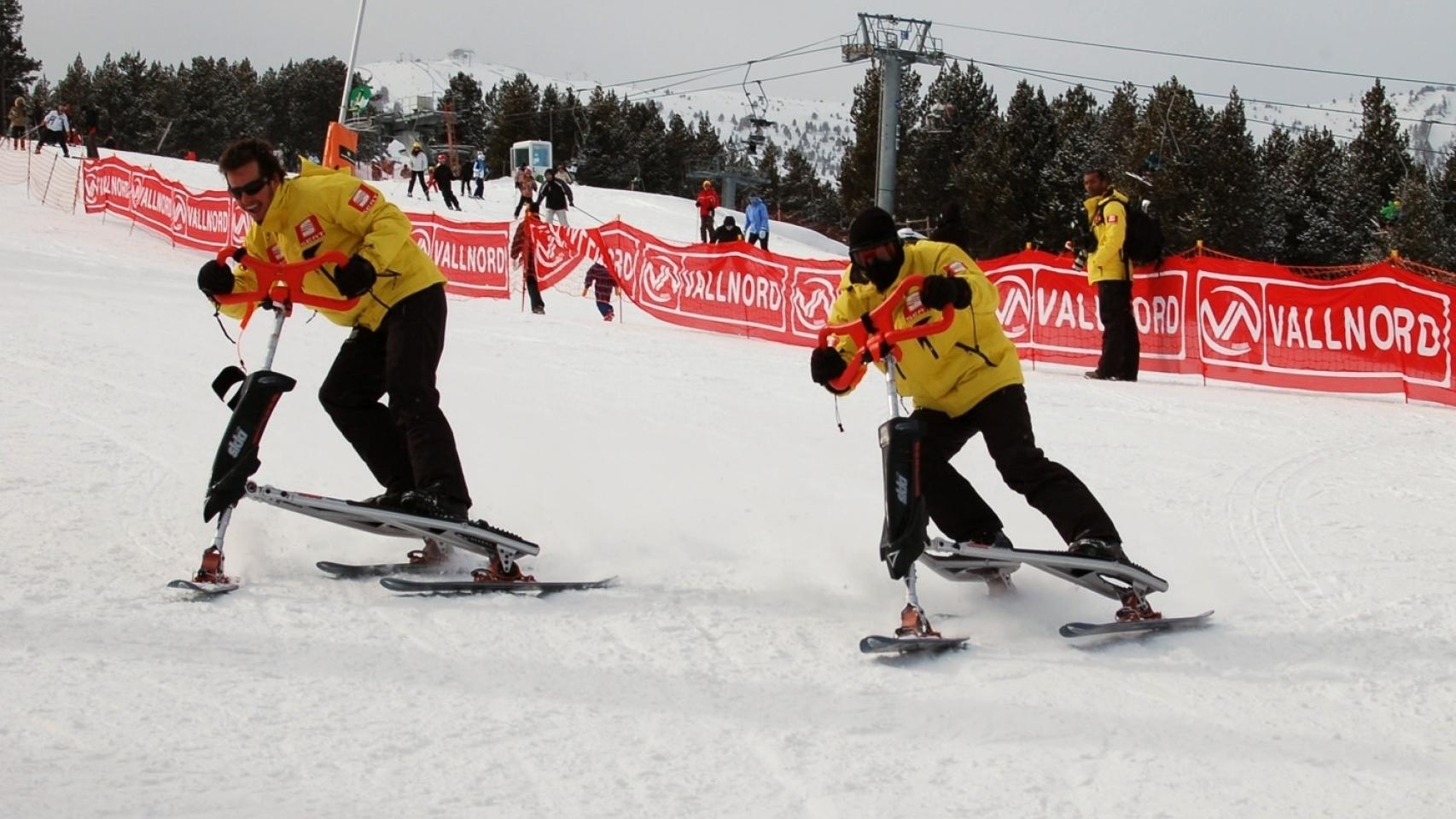 Trikke Skki en la estación de esquí en Vallnord, Andorra