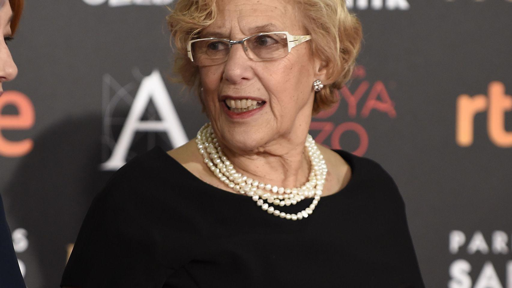 Carmena se ha cortado la melena estilo 'muñeca dolly'.