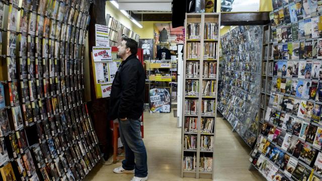 Sí, amigos, todos nos lanzaríamos de nuevo a los videoclubes.