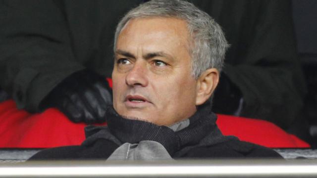 Mourinho en un Fulham - Middlesbrough