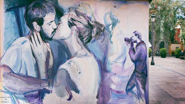 Kiss.