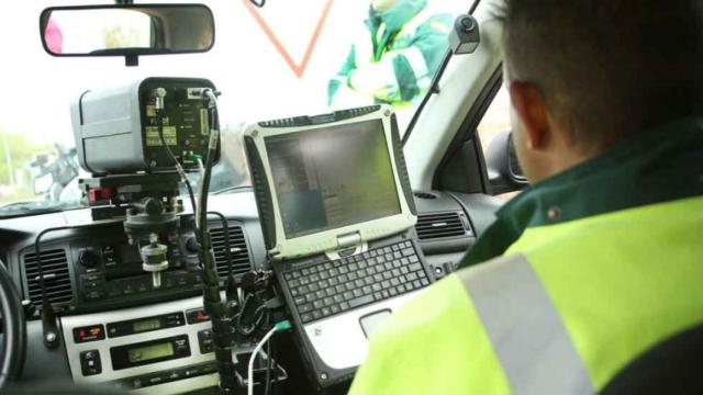 Imagen de un control de velocidad de la Guardia Civil.