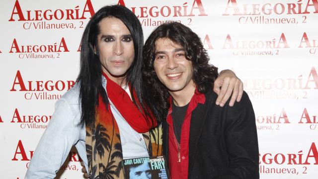 Mario Vaquerizo y Javi Cantero durante la presentación del disco 'Recordando El Fary'